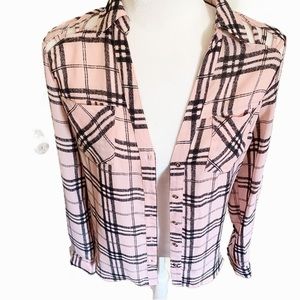 Candies Pink black and pink plaid top